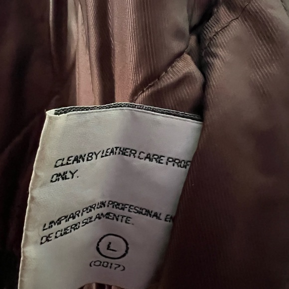 Leather jacket - Picture 4 of 5